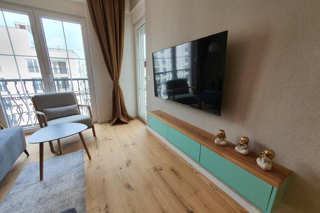 Luxury Green Apartment Pristina Exterior photo