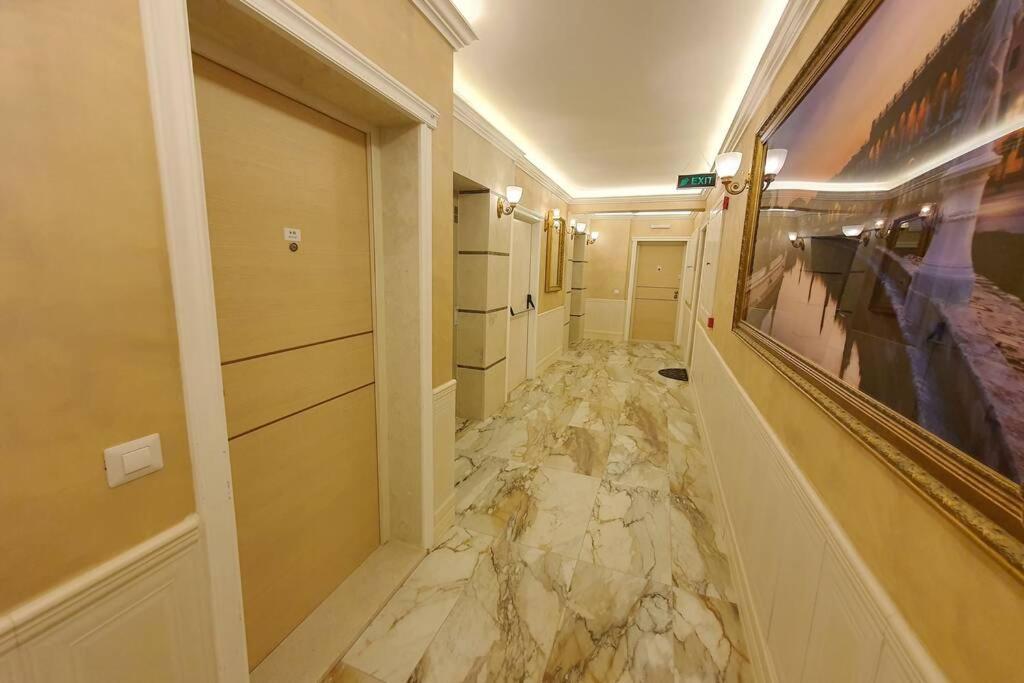 Luxury Green Apartment Pristina Exterior photo